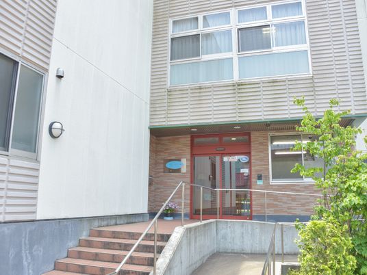 施設の入り口