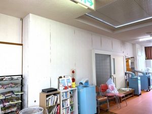 明るい廊下  