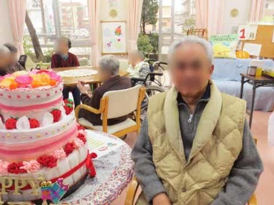 笑顔とケーキの居室