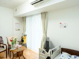 清潔感ある居室内部