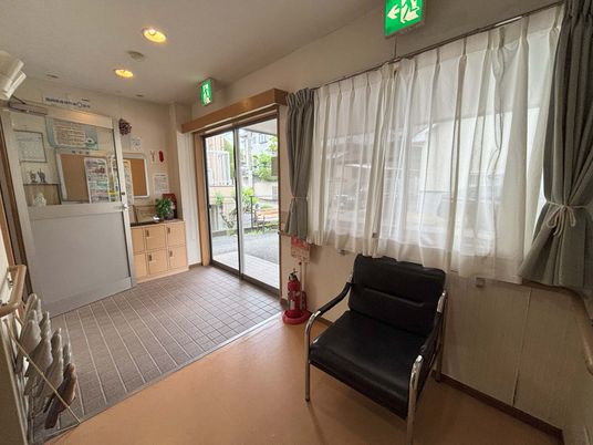 明るいエントランス