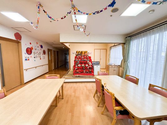 温かな雰囲気の部屋