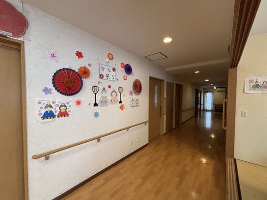 装飾された廊下