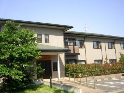 緑あふれる居宅の外観