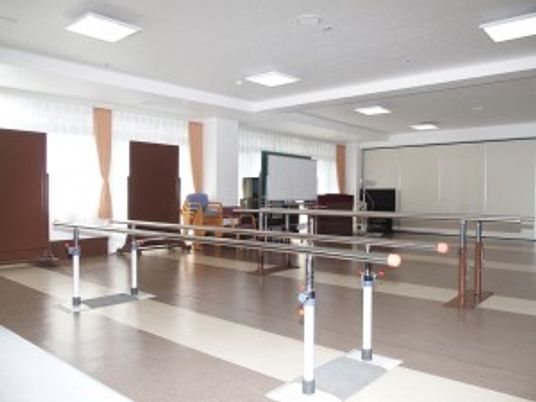 訓練用の広い室内