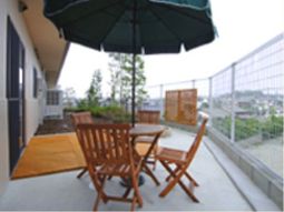 開放的なテラス