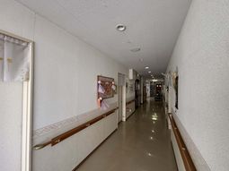 長い廊下