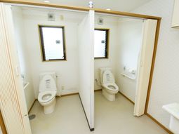 清潔なトイレスペース