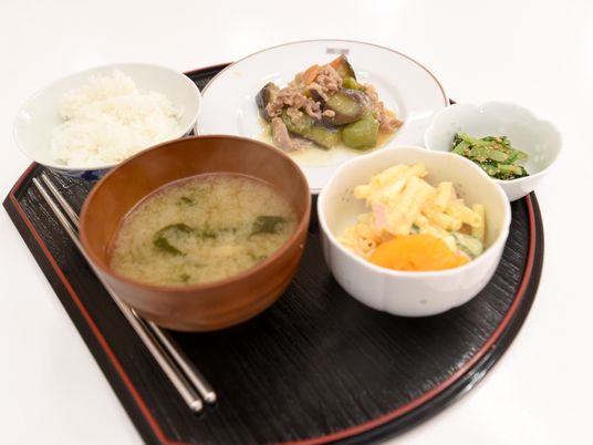 和食の彩り豊かな食事