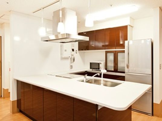 清潔なキッチン空間