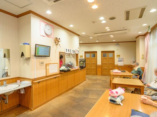 明るい共有スペースの一角