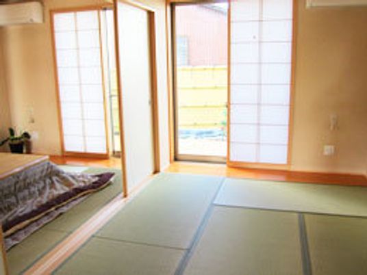 落ち着いた雰囲気の和室
