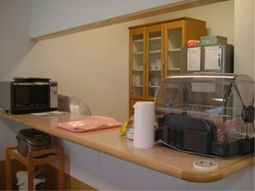 キッチンカウンターと備品