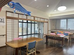 共有スペースの落ち着いた風景