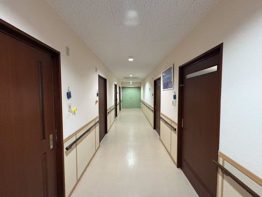 長い廊下