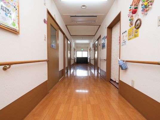 清潔感ある廊下