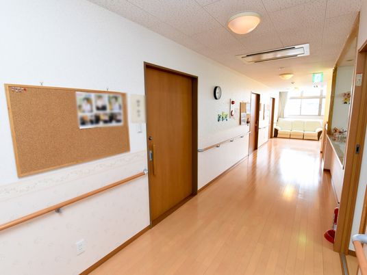 清潔感のある廊下