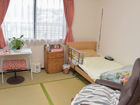 和室風の居室風景