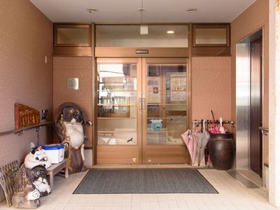 温かみのあるエントランス風景