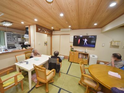 共有スペースの居間