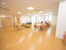 明るいダイニングルーム