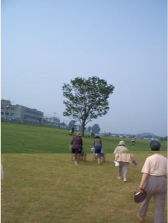 散歩中のご利用者様