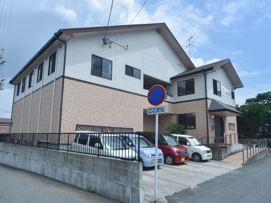 清潔感ある建物の外観