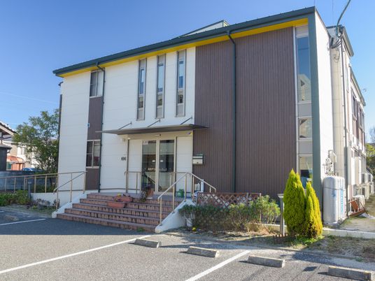 清潔感ある建物の外観