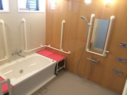バリアフリー浴室の設備