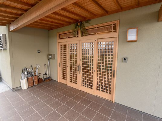 和風のエントランス 