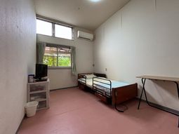 清潔な個室の居室