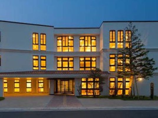 温かみのある建物の外観  