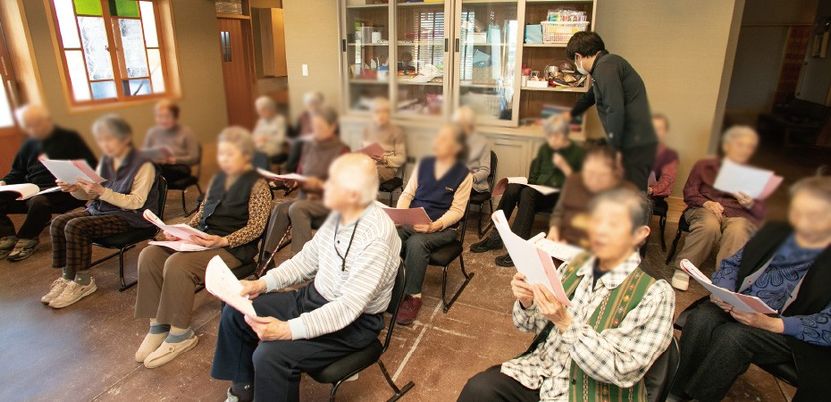 活動中の室内
