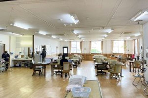 広々とした食堂