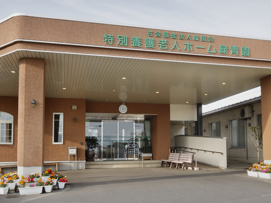 特養のエントランス  