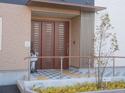 エントランスの外観
