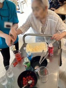 アイスクリーム提供の様子