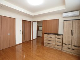 広々とした明るい個室