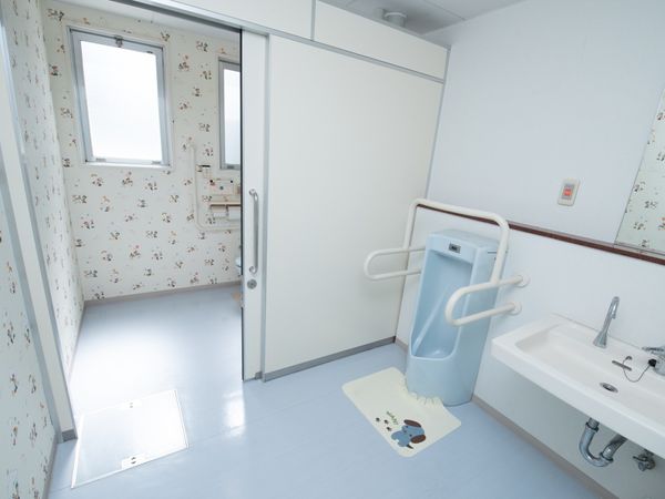 清潔感あるトイレの様子