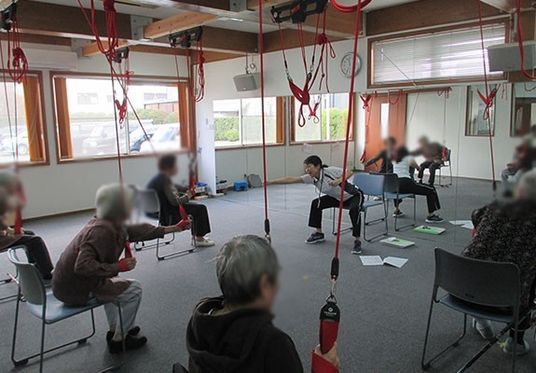 体操中の機能訓練室