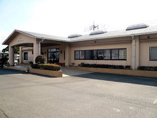 長生園デイサービスの外観