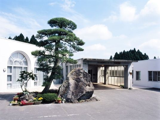 緑あふれるエントランス