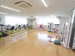 明るいトレーニングルーム