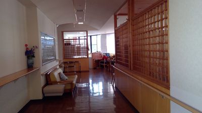 明るい廊下