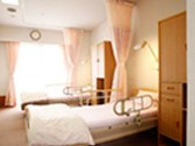 心地よさのある居室 居室 柔らかな自然光が差し込む心地よい空間です。ゆったりとしたプライベート時間を過ごせます。