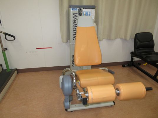 筋力トレーニング機器