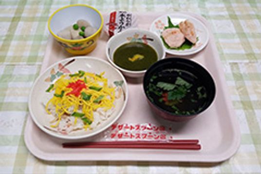 彩り豊かな食事