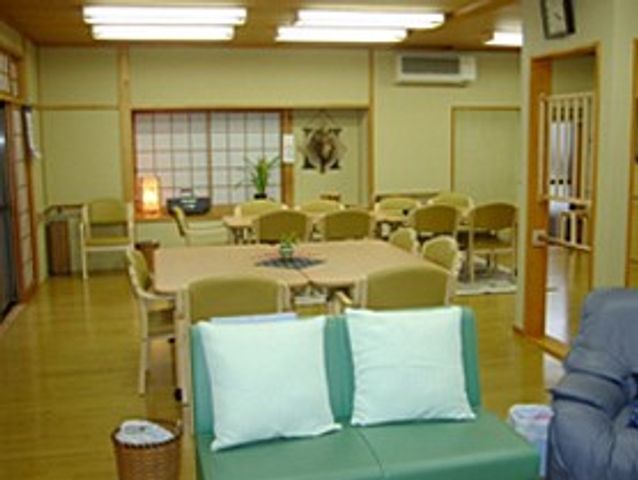 広々とした多目的室