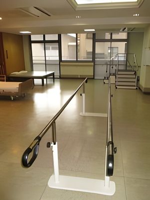 自然光差し込む訓練室
