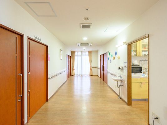 広々とした廊下